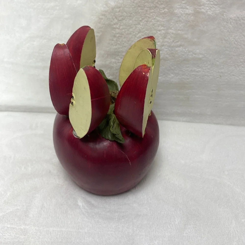 VTG Decorative Red Apple Cheese Spreader Set Stainless Steel Blades Wood Handles